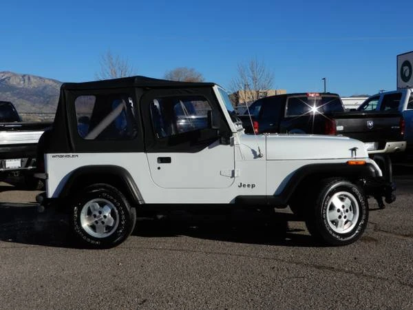 1991 Jeep YJ Wrangler - Image 4 of 6