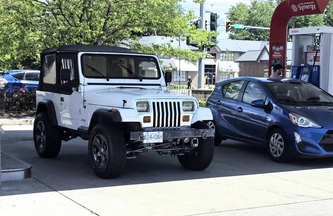 1992 Jeep YJ Wrangler - Image 8 of 8