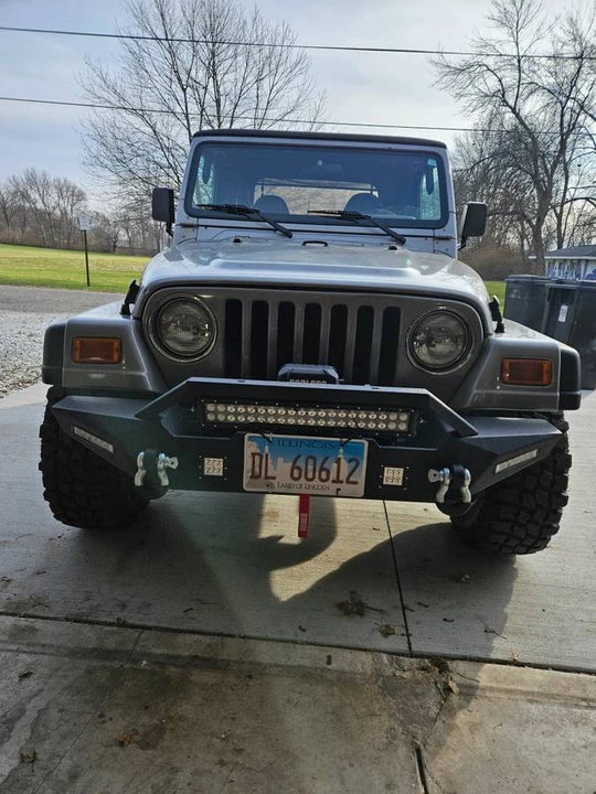 2002 Jeep TJ Wrangler - Image 3 of 5