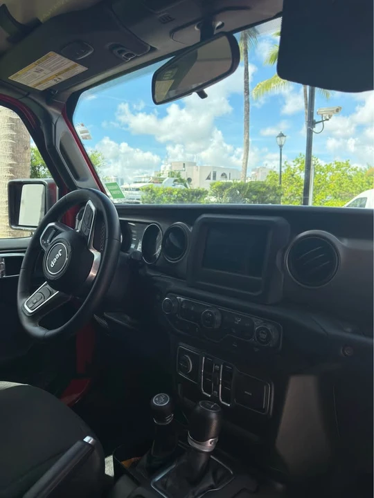 Jeep Gladiator - Image 6 of 10