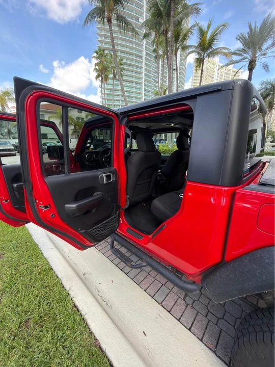 Jeep Gladiator - Image 10 of 10