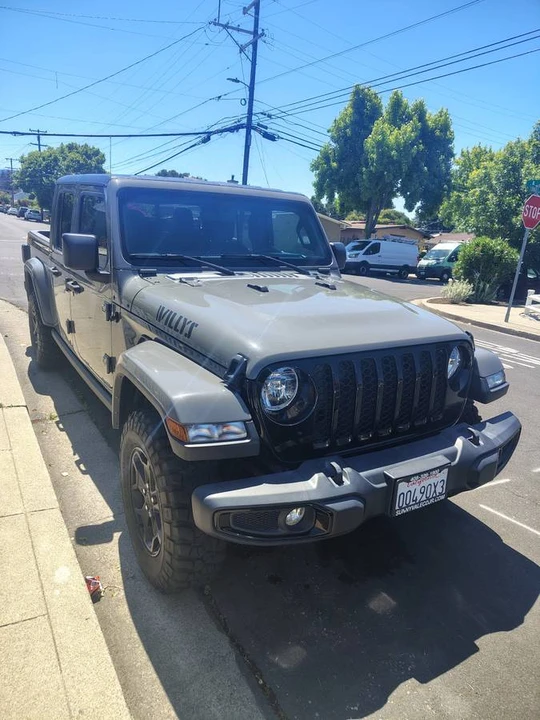 2023 Jeep JT Gladiator - Image 5 of 5