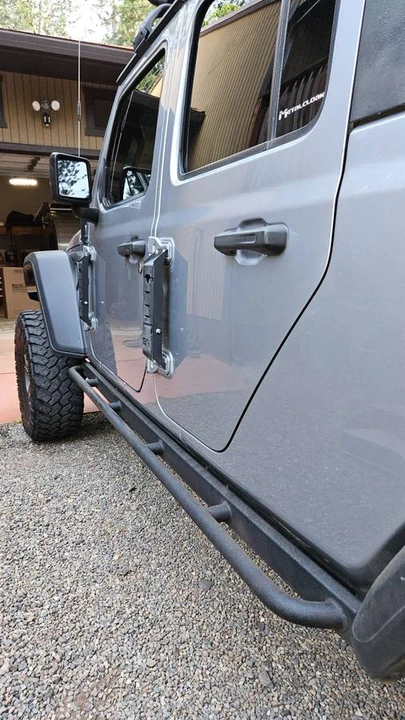 2020 Jeep JT Gladiator - Image 2 of 12