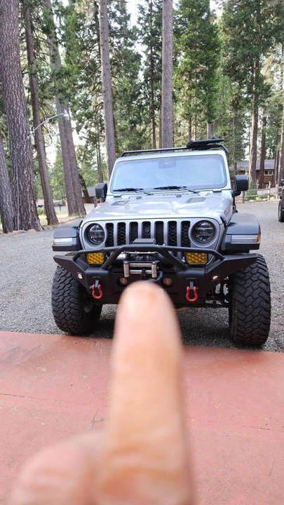 2020 Jeep JT Gladiator - Image 8 of 12