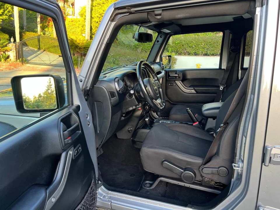 2017 Jeep JK Wrangler - Image 15 of 21