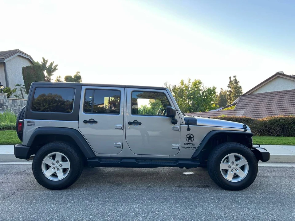 2017 Jeep JK Wrangler - Image 8 of 21