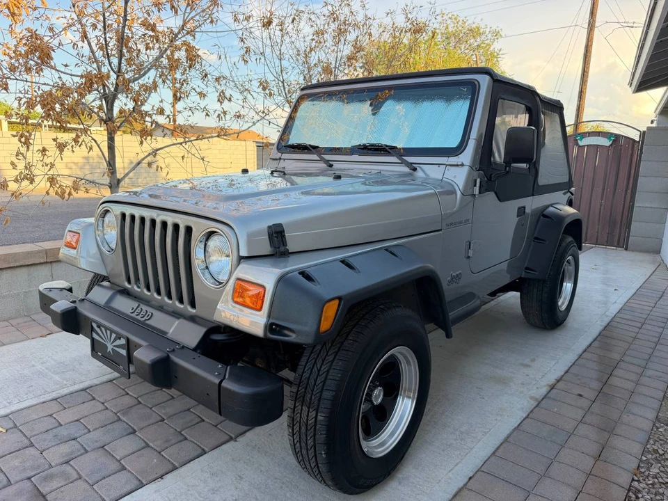 2001 Jeep TJ Wrangler - Image 11 of 15
