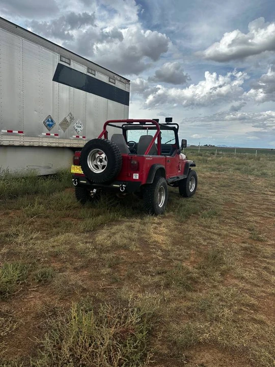 1991 Jeep YJ Wrangler - Image 5 of 5