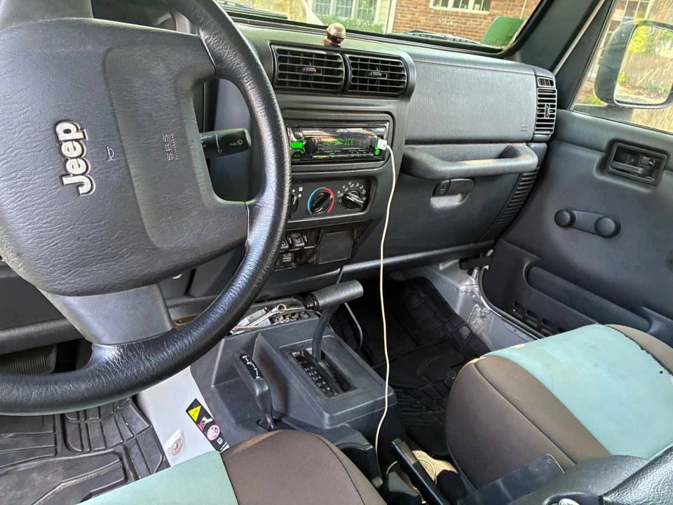 2006 Jeep TJ Wrangler - Image 9 of 13