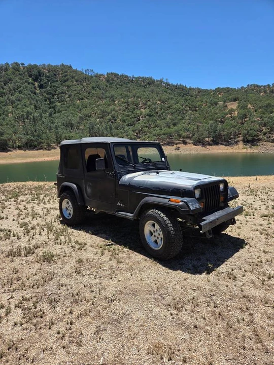 1995 Jeep Wrangler - Image 3 of 4