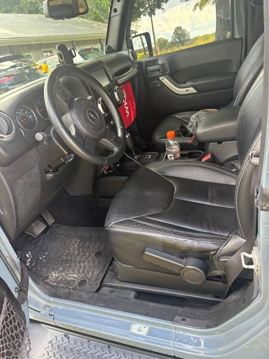 2014 Jeep JK Wrangler - Image 6 of 6