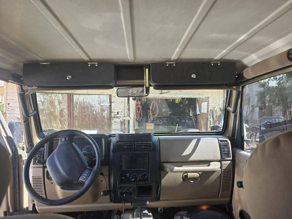 2000 Jeep TJ Wrangler - Image 6 of 12
