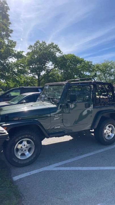 2002 Jeep TJ Wrangler - Image 11 of 16