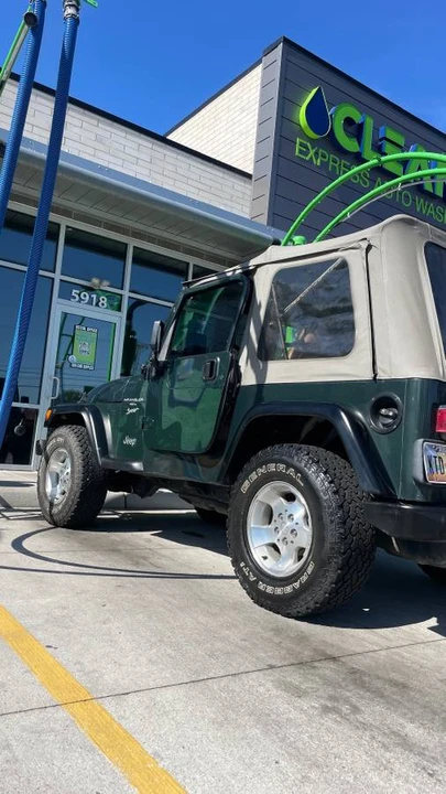 2002 Jeep TJ Wrangler - Image 2 of 16