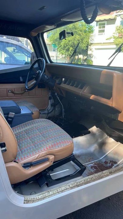 1995 Jeep YJ Wrangler - Image 10 of 12