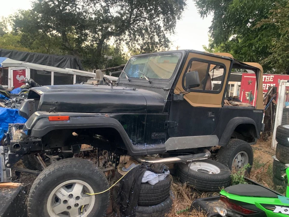 1991 Jeep YJ Wrangler - Image 2 of 10