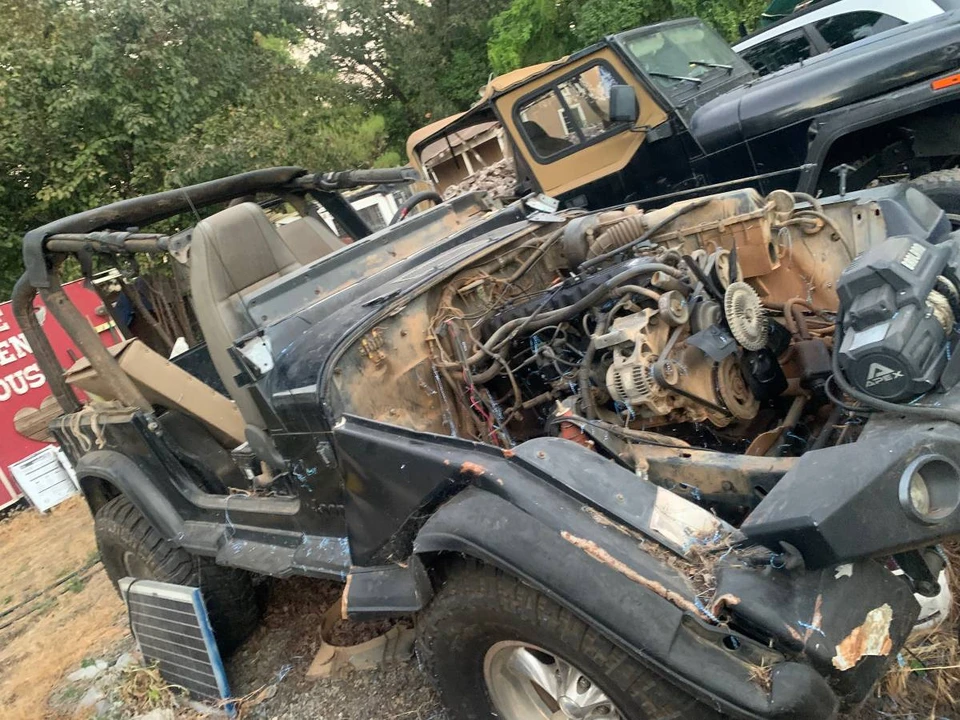 1991 Jeep YJ Wrangler - Image 6 of 10
