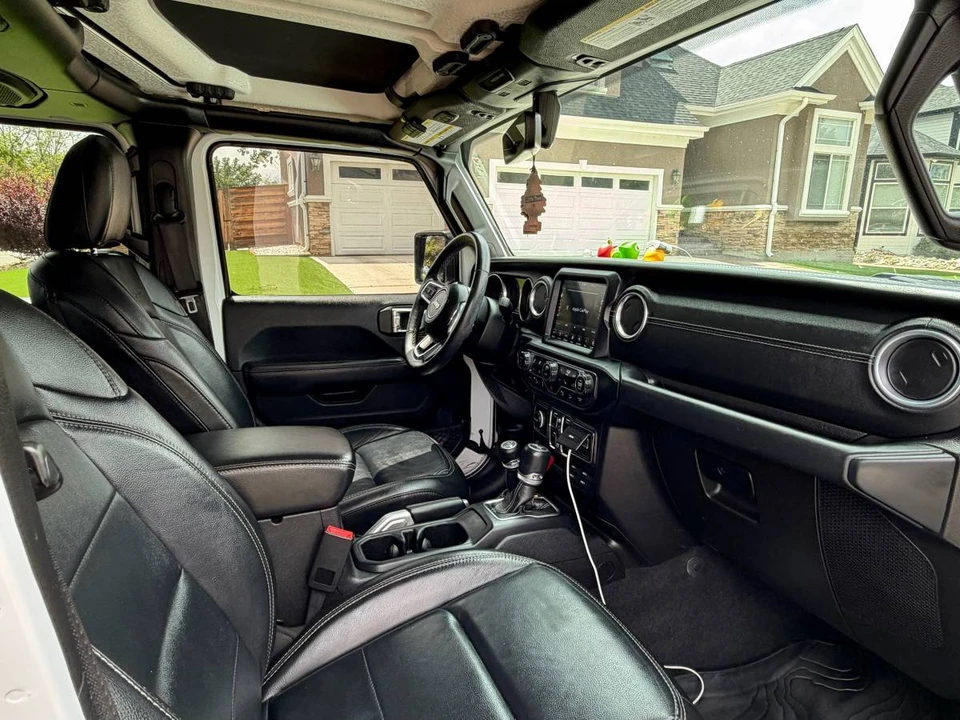 2019 Jeep JL Wrangler - Image 12 of 22
