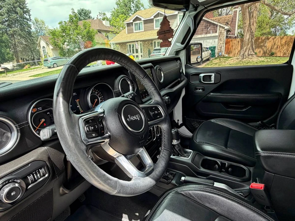 2019 Jeep JL Wrangler - Image 19 of 22