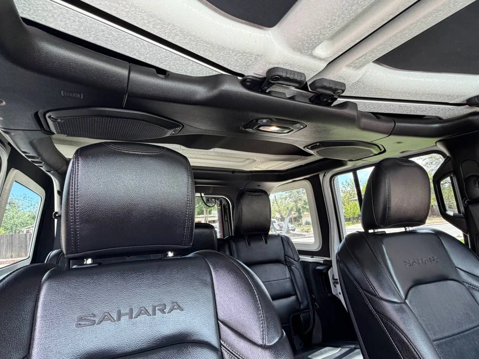 2019 Jeep JL Wrangler - Image 13 of 22