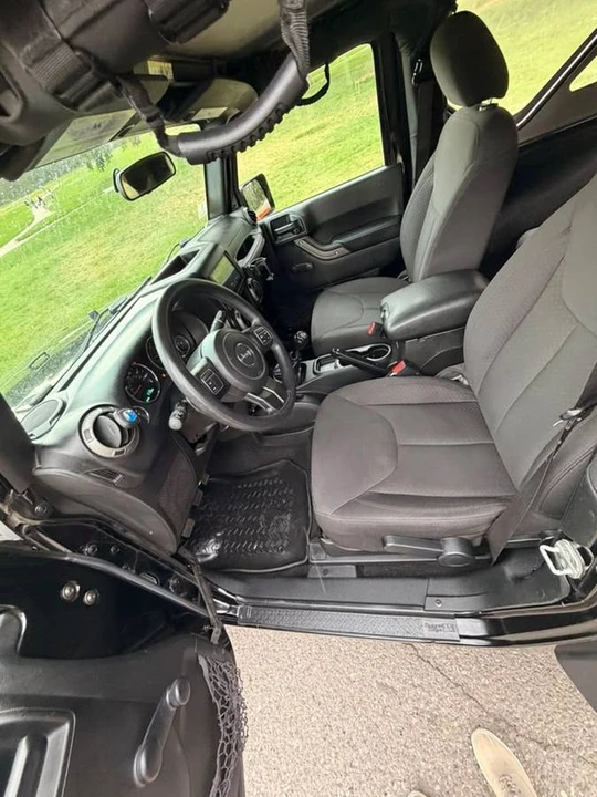 2016 Jeep JK Wrangler - Image 10 of 12