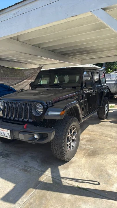 2020 Jeep JL Wrangler - Image 2 of 7