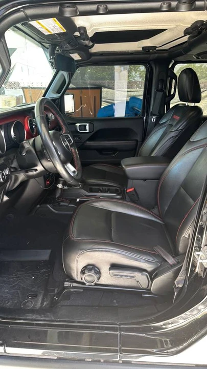 2020 Jeep JL Wrangler - Image 3 of 7