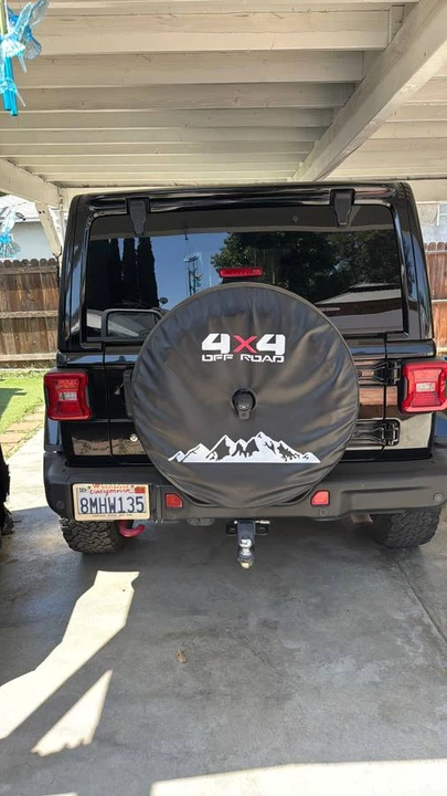 2020 Jeep JL Wrangler - Image 6 of 7