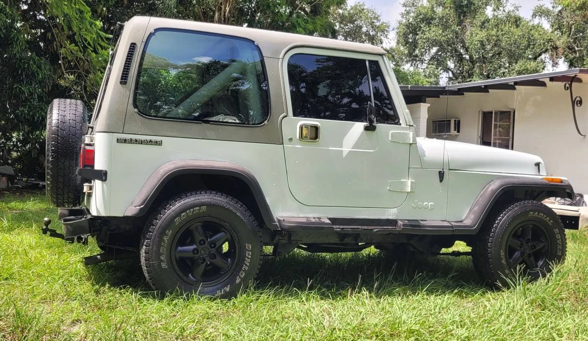 1990 Jeep YJ Wrangler - Image 4 of 23