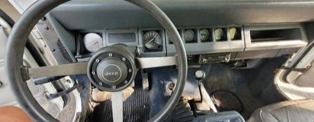 1990 Jeep YJ Wrangler - Image 11 of 23