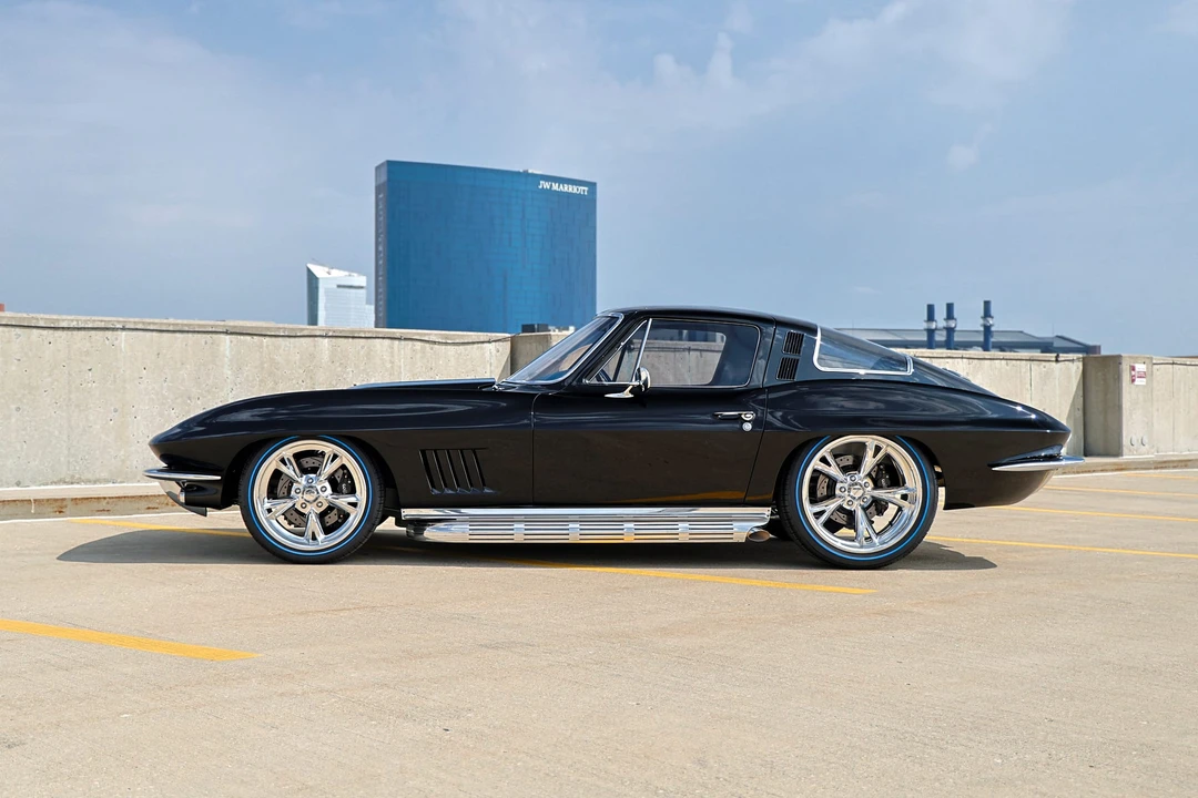 1964 Chevrolet Corvette C2 - Image 11 of 31