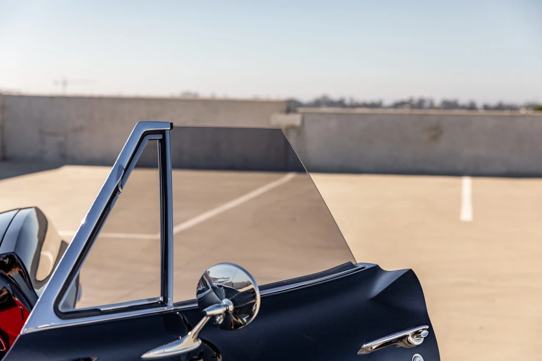 1967 Chevrolet Corvette C2 - Image 25 of 31