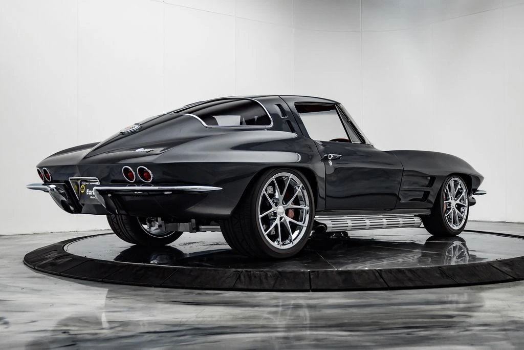 1963 Chevrolet Corvette C2 - Image 6 of 31