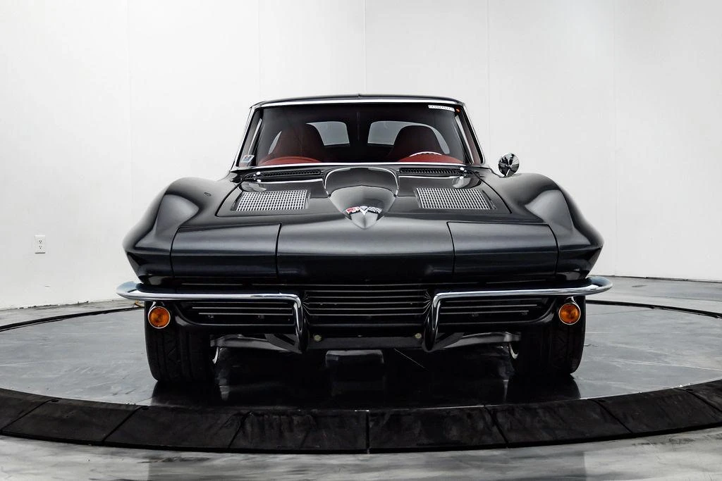 1963 Chevrolet Corvette C2 - Image 3 of 31