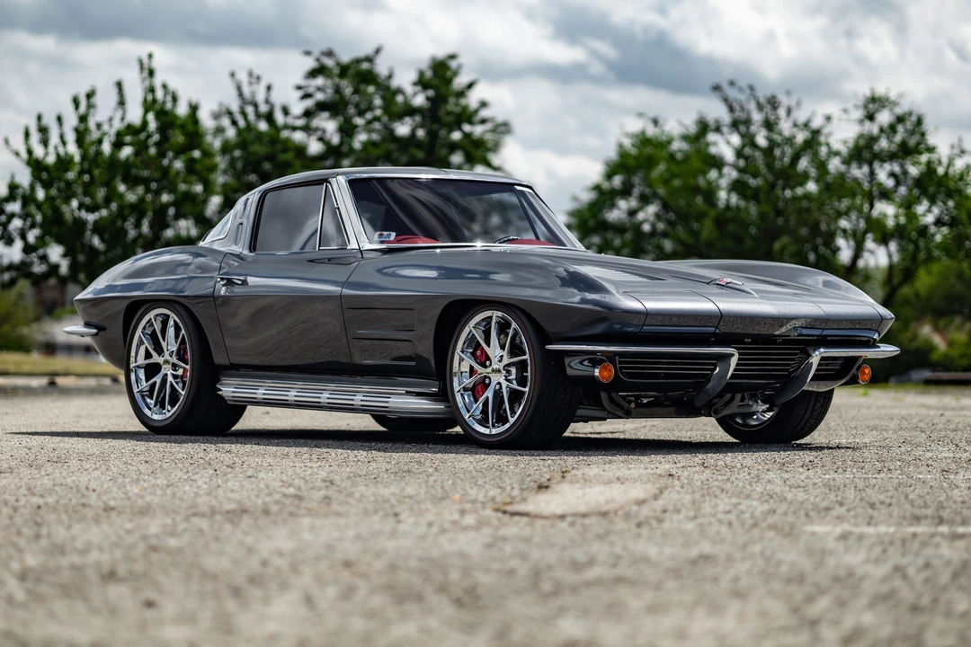 1963 Chevrolet Corvette C2 - Image 22 of 31