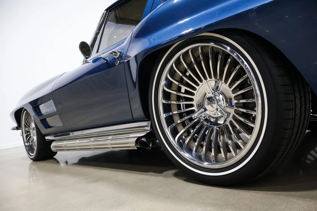 1963 Chevrolet Corvette C2 - Image 31 of 31