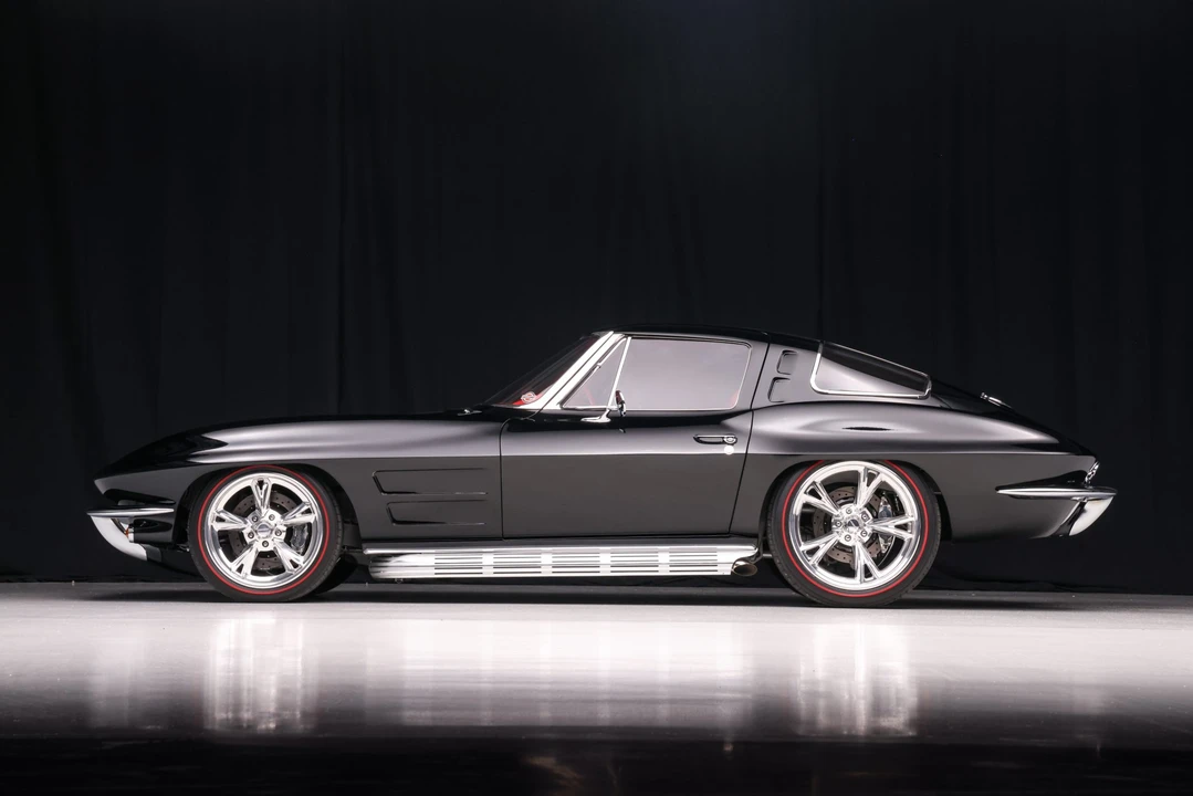 1963 Chevrolet Corvette C2 - Image 25 of 31