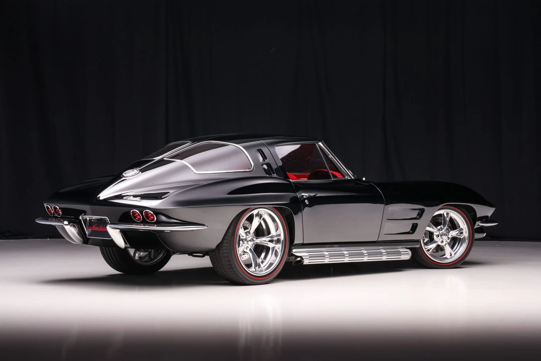 1963 Chevrolet Corvette C2 - Image 16 of 31