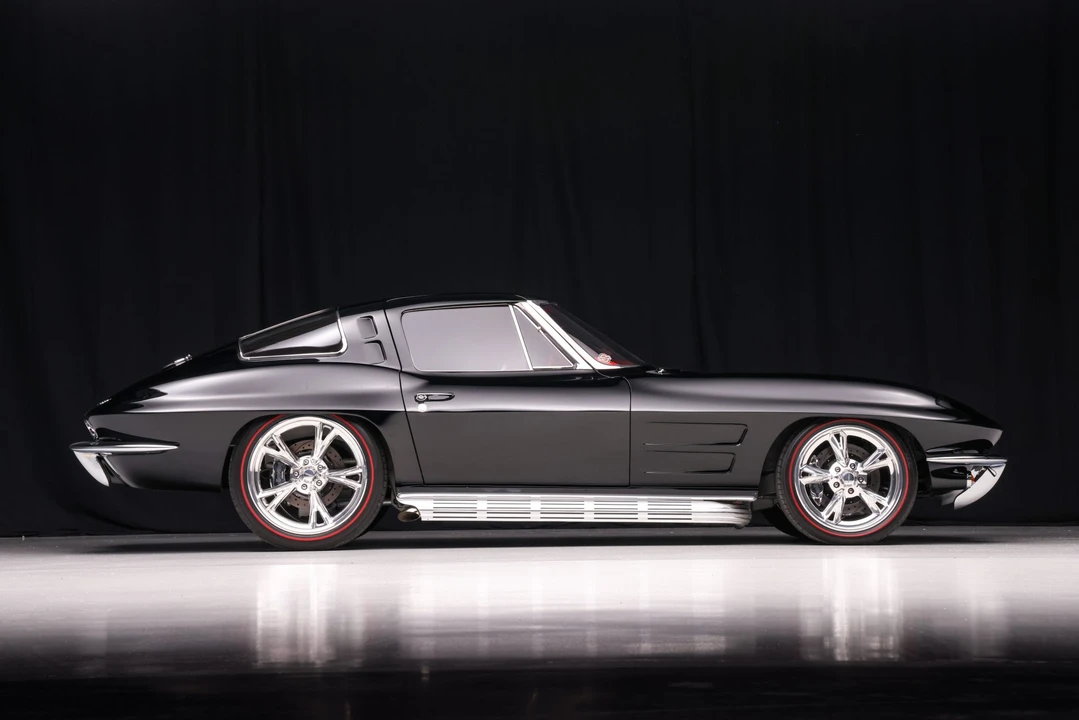 1963 Chevrolet Corvette C2 - Image 13 of 31