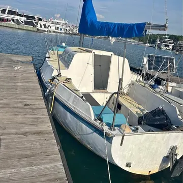 Jensen 27 Foot Sailboat