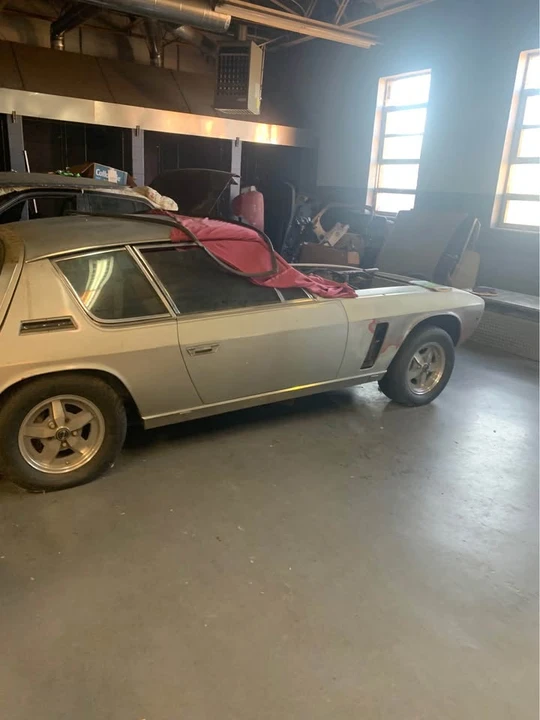 Jensen Interceptor - Image 4 of 4