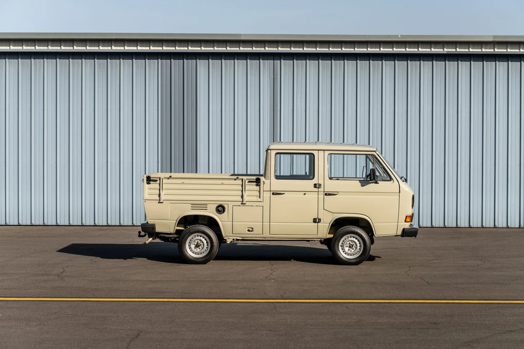 1990 Volkswagen - Image 10 of 31