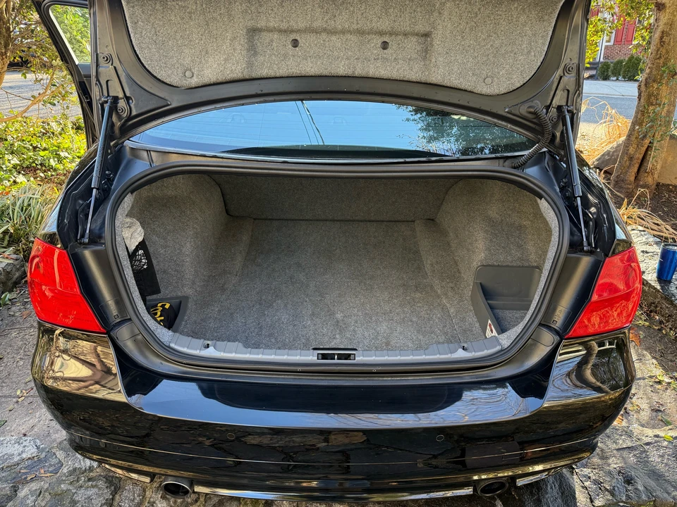 2011 BMW E90 335i Sedan - Image 7 of 9