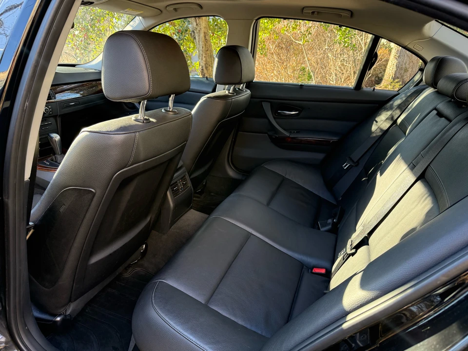 2011 BMW E90 335i Sedan - Image 6 of 9