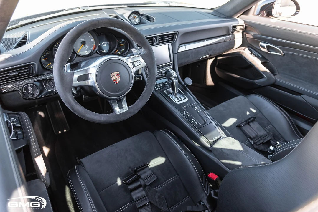 2015 Porsche 991 GT3 - Image 22 of 31