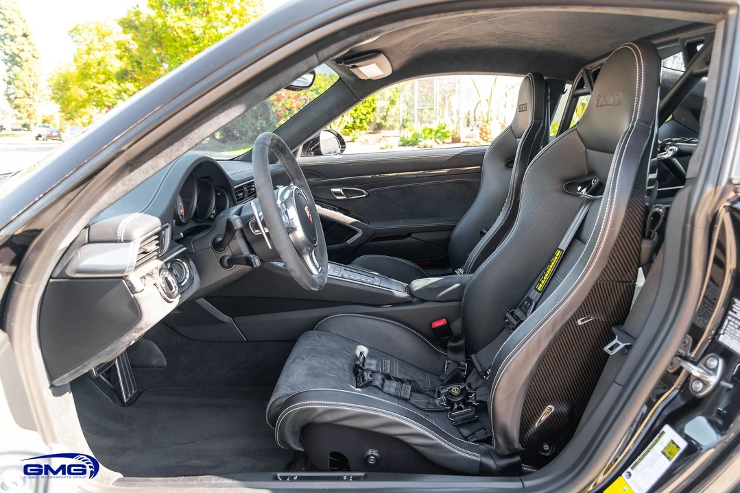 2015 Porsche 991 GT3 - Image 24 of 31