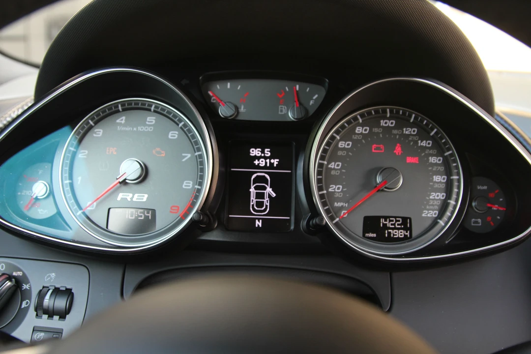 2009 Audi 42 R8 - Image 13 of 15