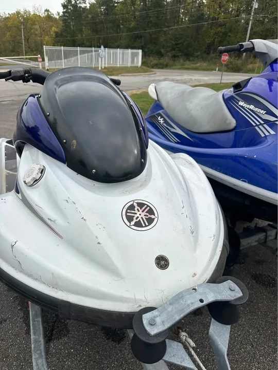 2010 Yamaha - Image 6 of 9