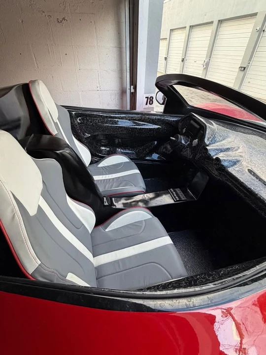 Ferrari Replica - Image 4 of 5