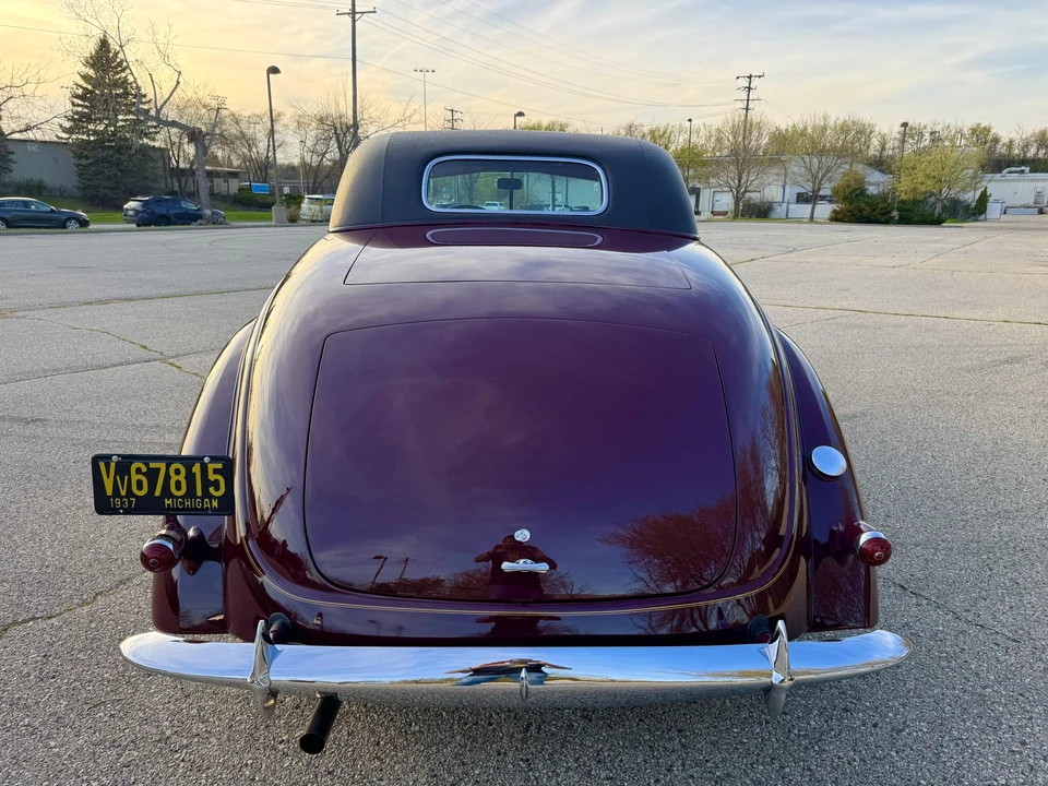 1937 Lincoln - Image 17 of 31